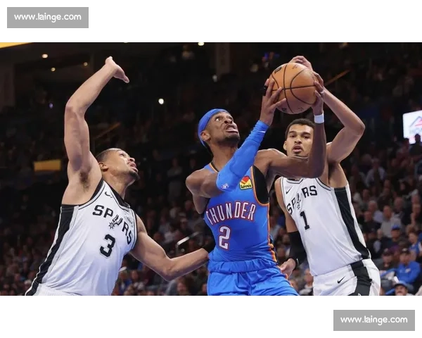 NBA季后赛东西部决赛前瞻:谁能会师总决赛?
